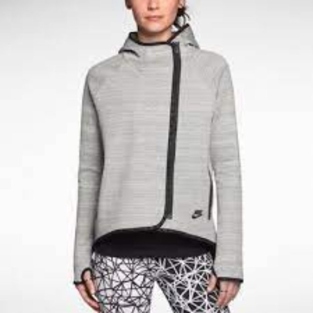 Nike Tech Fleece Cape Hoodie